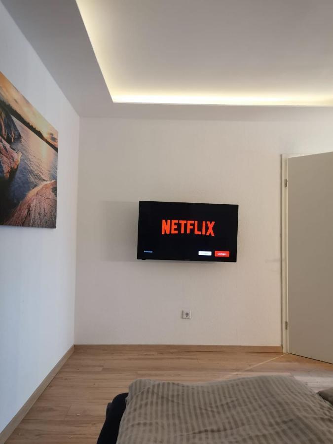 Frisch Sanierte Ferienwohnung 2 Min Vom Suedstrand - Balkon - Pay Tv Wilhelmshaven Kültér fotó